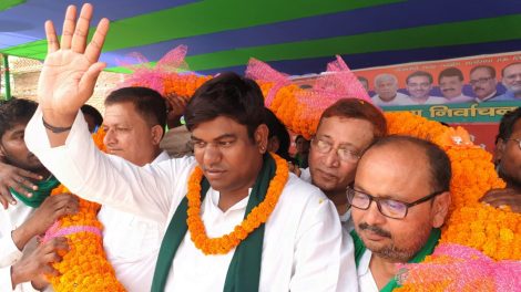 विकासशील इंसान पार्टी के राष्‍ट्रीय अध्‍यक्ष मुकेश सहनी