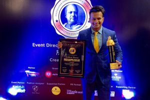 Siddharth Kannan wins ‘Dadasaheb Film Excellence Awards 2019’ for ‘Best Chat Show on Radio & Digital!’.