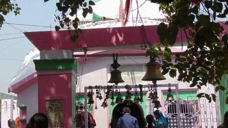 बाबा कपिलेश्वर शिवधाम मिथिला का प्रमुख सिद्धतीर्थ है।