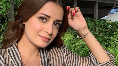 बॉलीवुड  दीया मिर्जा ने फ्रीडम के महत्‍व दिखाने के लिए बनवाया टैटू ‘आजाद’