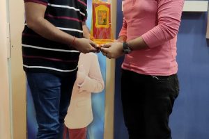 जेनिथ कामर्स एकादमी ने ज्योति झा और विनय राय को किया सम्मानित