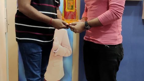 जेनिथ कामर्स एकादमी ने ज्योति झा और विनय राय को किया सम्मानित