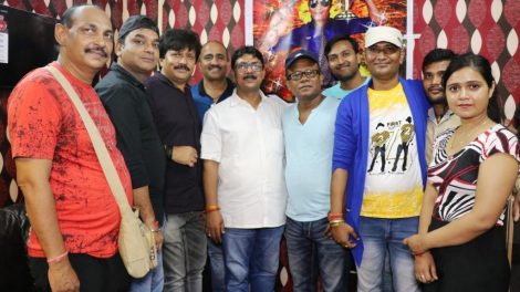 कुमार घनश्याम बने बेफिक्रे 