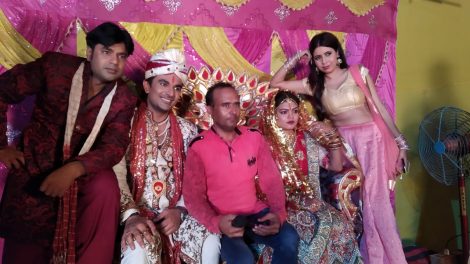 भोजपुरी फिल्म कर्जा माटी माई की शूटिंग जारी