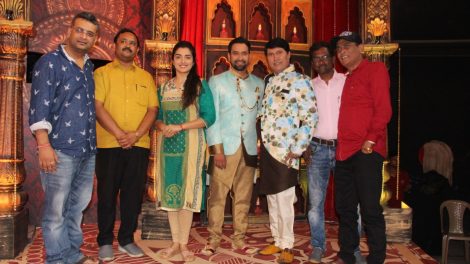 भोजपुरी सुपर स्टार दिनेश लाल यादव निरहुआ बने लीडर।