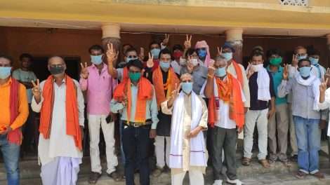सम्मान समारोह आयोजित कर किया सम्मानित
