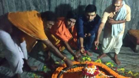 तीसरी सोमवारी पर हुआ बाबा का भव्य महाश्रृंगार