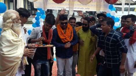 https://bhojpurimedia.net/azamgarh-me-hue-studio-oppening-ka-khas-hissa-bane-ashish-verma-aur-shivam-yadav