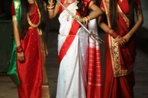 Maa Durga के Nau-Roop को पेश करेंगी Models