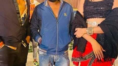 Gorakhpur में Prince Singh Rajput ने कहा"हम यार है तुम्हारे"
