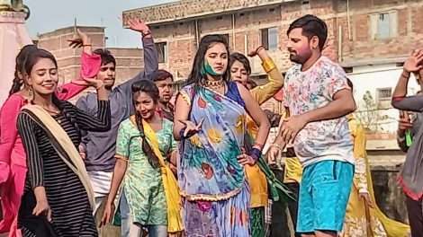 एक और Holi Song से धमाल मचाने की तैयारी में हैं Rakesh Mishra