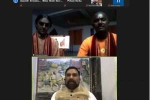 जीकेसी का एकदिवसीय योग वर्कशॉप संपन्न, योग गुरू ने लोगों को दिये योगा टिप्स