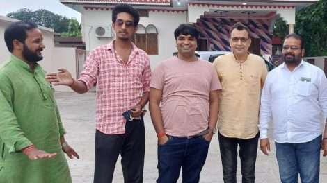 निरहुआ की नई फिल्म"राजा डोली लेके आजा"की लोकेशन हो गई फाईनल ,बनारस की धरती पर जल्द ही कि जायेगी शूटिंग