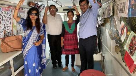 रोटरी चाणक्या द्वारा पुनरुत्थान के लिये उपयोगिता वाहन बस का उद्घाटन नारी गुंजन में किया गया