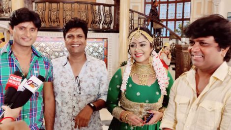 ‘प्‍यार होता है दीवाना सनम’ के सेट पर शुभी शर्मा के साथ रोहित राज यादव ने खूब लगाए ठुमके