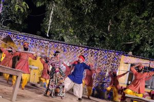 निरहुआ के साथ रूपा मिश्रा ने किया आर्मी के गाने की शूटिंग, बिखेरेंगी जलवा