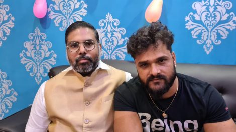 सार्थक सिनेमा का निर्माण कर भोजपुरी इंडस्‍ट्री को आगे बढ़ायेंगे डॉ विकास कुमार मोदी