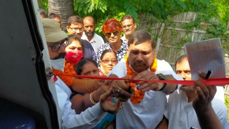 कदम के तत्वाधान में चलंत नि:शुल्क नेत्र जांच शिविर का आयोजन