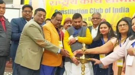सत्‍ता के शिखर पर बैठे लोगों को अपनी शक्ति का एहसास दिलाने का सही वक्‍त: राजीव रंजन प्रसाद