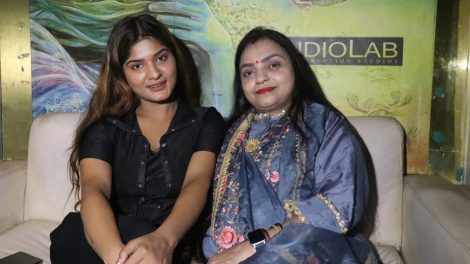 श्रुति राव ने किया 'अफसर बिटिया' की डबिंग पूरी