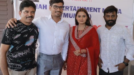 निरहुआ के मैनेजर सन्नी शाह बने निर्माता , भांजे लालू के निर्देशन में काम करेंगे प्रवेश लाल नीलम गिरी