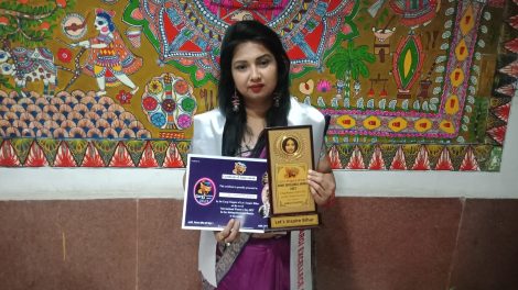 Dr. Namrata Anand, founder of Didiji Foundation, received the Gargi Excellence Award
