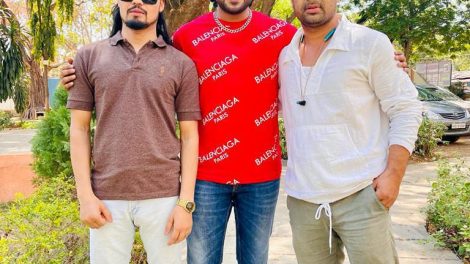4 करोड़ के फिल्मों के हिस्सा बने प्रदीप पाण्डेय चिन्टू,सोनू खत्री करेंगे निर्देशन,कनाडा में होगी शूटिंग