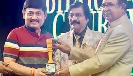 दीप श्रेष्ठ को मिला अखण्ड भारत गौरव अवार्ड
