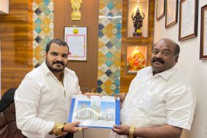 Businessman Rupesh Pandey joins the hand with Mr. Sathish Shetty Chairman of Balaji Groups to start his new inning in the SRA project