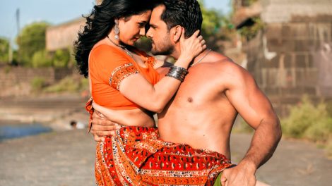 Khesarilal Yadav will be in Patna for the promotion of the film 'Mere Naina Tere Naina' on May 18-19