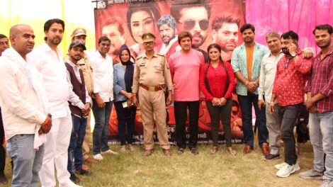लखनऊ में हुआ मल्टीस्टारर भोजपुरी फिल्म “चिंगारी” का भव्य मुहूर्त