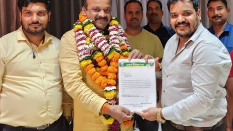 Santosh Bhapkar was made the state secretary of Maharashtra Bharatiya Kisan Manch.!