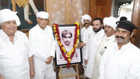 डूंगरपुर के महाराज की शोकसभा में श्रद्धांजलि देने पहुंचे राणा सुजीत सिंह