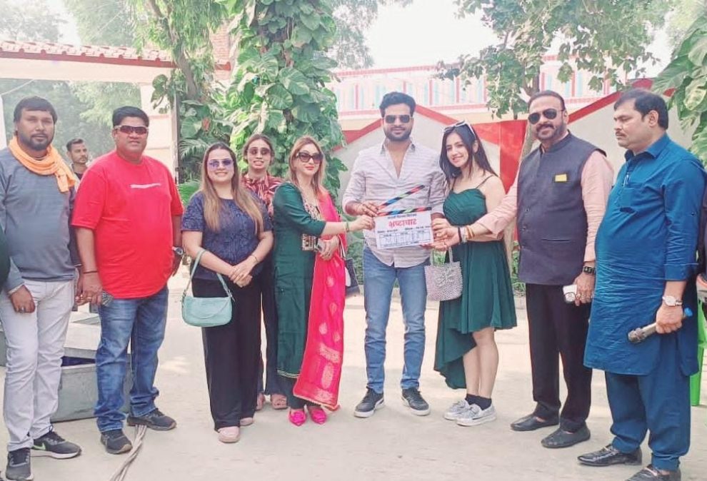 बनारस की गलियों में आज से खुलेआम रितेश पाण्डेय करने जा रहे हैं भ्रष्टाचार .!
