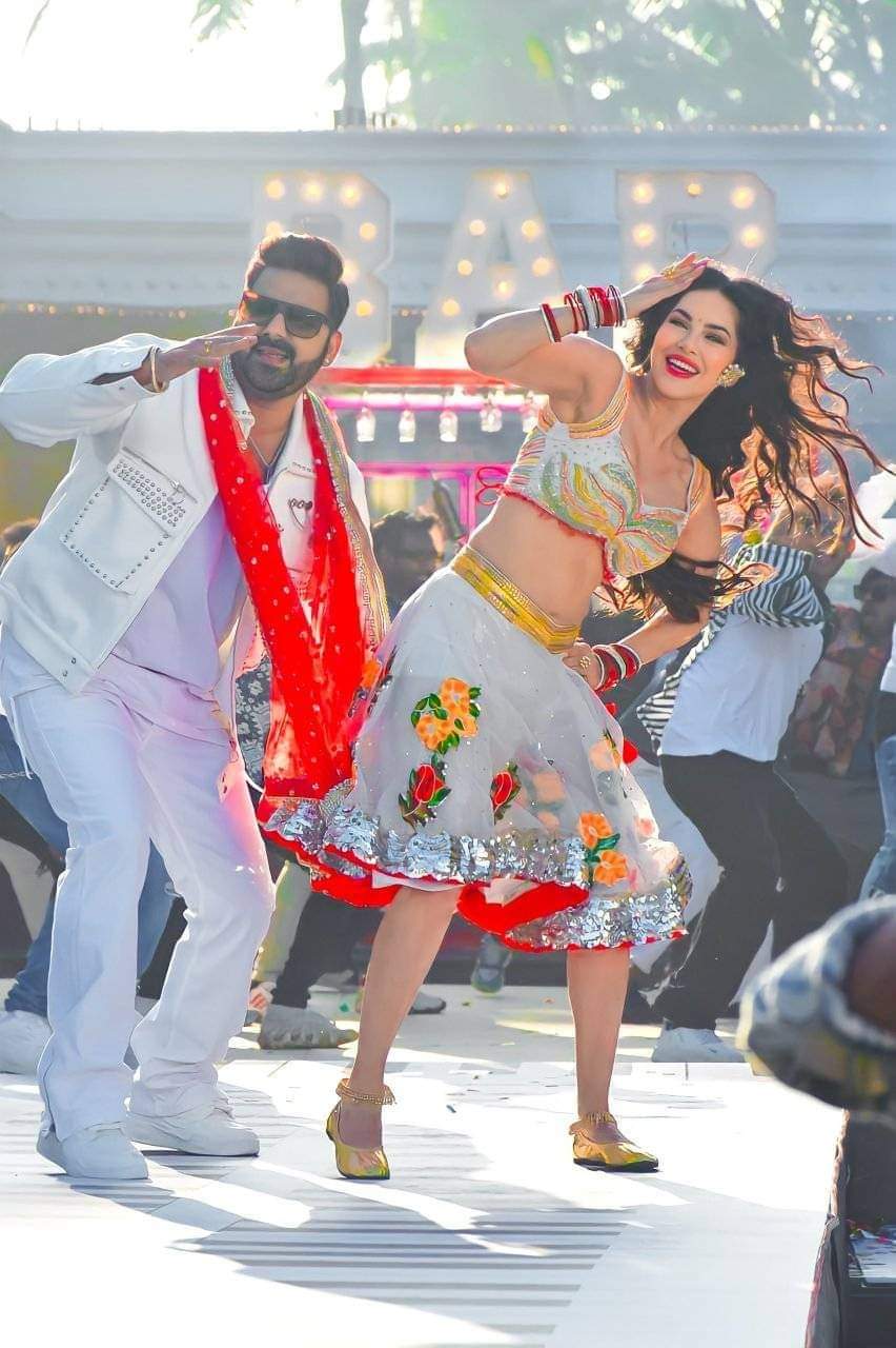 Teri Laal Chunariya | Pawan Singh | Sunny Leone | Javed-Mohsin | Rashmi Virag | Jyotica T | New Song