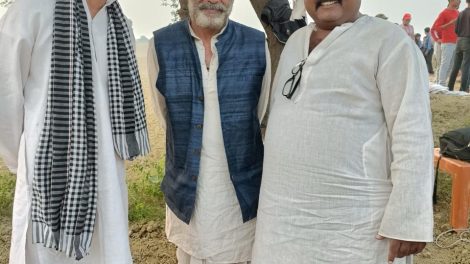 हिन्दी फ़िल्म मनिहार में 'सी पी भट्ट' का जलवा