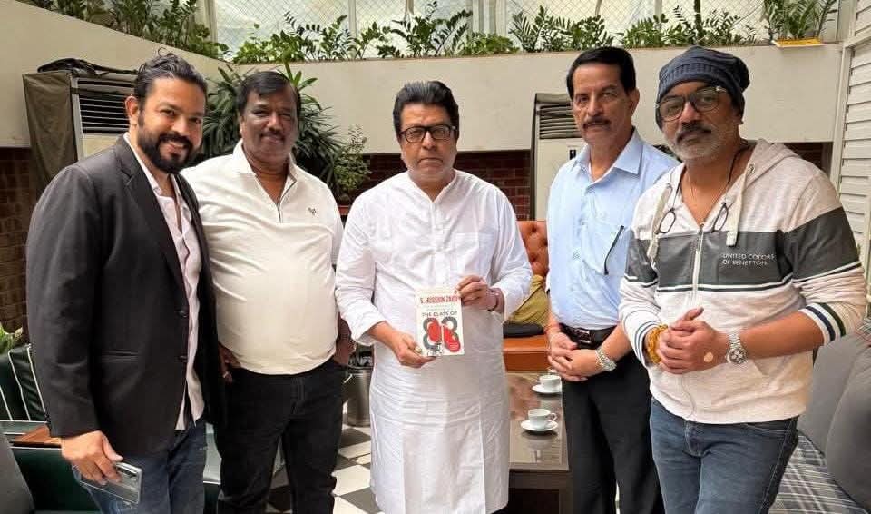 K Sera Sera Director Vikrant Anand Meets Raj Thackeray*