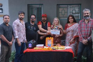 अमेरिकन प्रोड्यूसर मिलिंडा बी डोगरा, निर्देशक जय डोगरा, भूपेश खन्ना बना रहे हैं फिल्म 'आस्था छठी मइया', शूटिंग शुरू प्रयागराज में