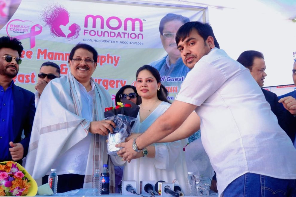 हारून राशिद खान ने ज़ारा खान की मोम फाउंडेशन के निःशुल्क स्वास्थ्य शिविर में पहुचे.