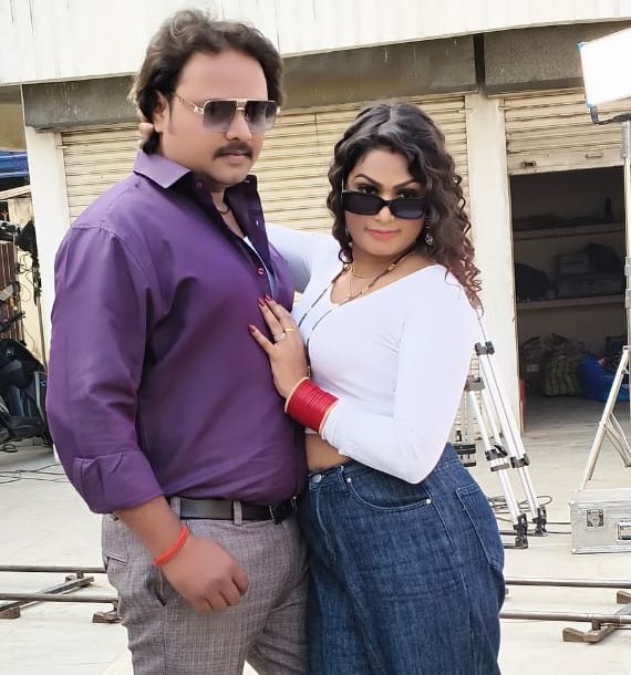 विशाल एंटरप्राइजेज फिल्म्स प्रस्तुत भोजपुरी फिल्म "मेरा सिंदूर हीं श्रृंगार हैं" की शूटिंग समाप्त