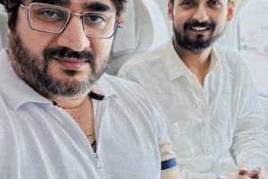 धरम धीरू की जोड़ी हुई हिट, 'खजुराहो अन्तर्राष्ट्रीय फिल्म महोत्सव' में हुए सम्मानित