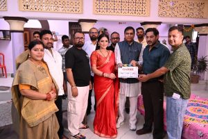 Directed by Dhananjay Tiwari, shooting for Prince Singh Rajput and Payas Pandit's Bhojpuri film 'Garbh' begins.